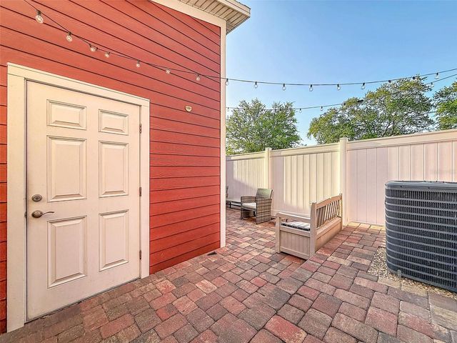 1132 MARTIN LUTHER KING JR AVE, Dunedin, FL 34698