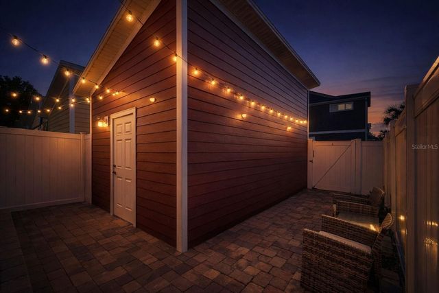 1132 MARTIN LUTHER KING JR AVE, Dunedin, FL 34698