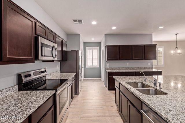 10623 E SUNFLOWER Court, Florence, AZ 85132