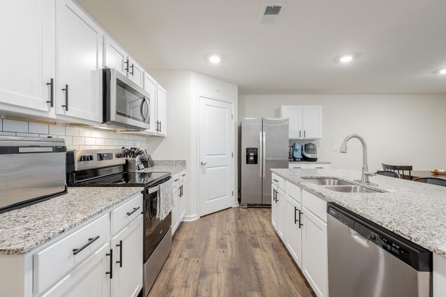 81 Draft Street, Rossville, GA 30741