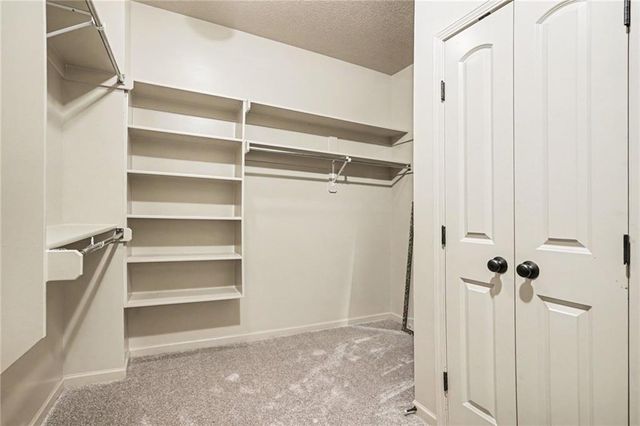 21459 W 116th Street, Olathe, KS 66061
