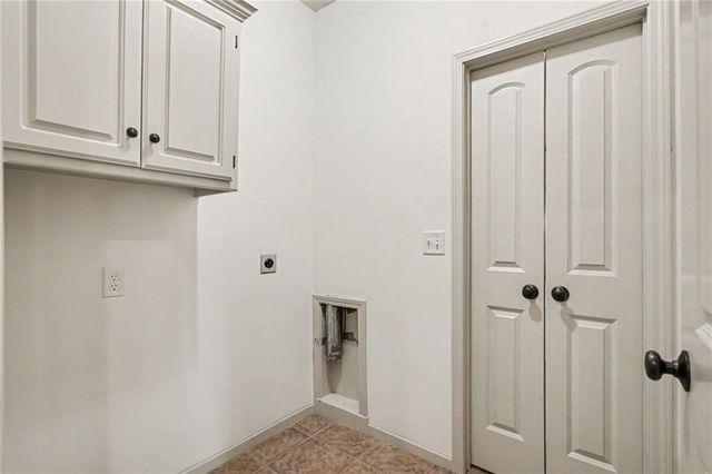 21459 W 116th Street, Olathe, KS 66061