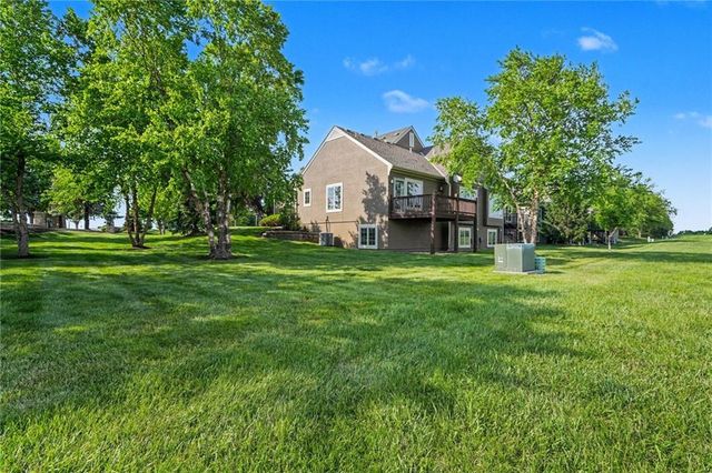 21459 W 116th Street, Olathe, KS 66061
