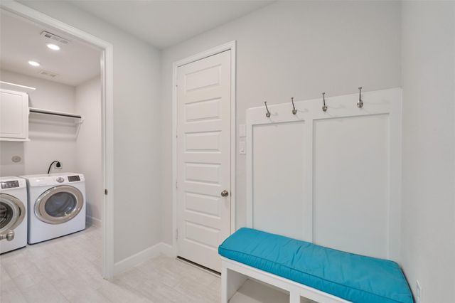 237 Patina Sorrel Drive, Montgomery, TX 77316