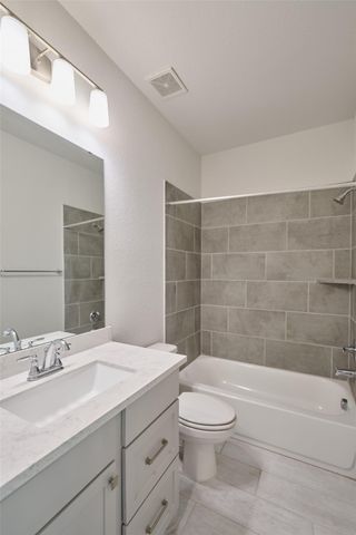 237 Patina Sorrel Drive, Montgomery, TX 77316