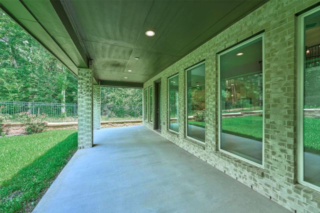 237 Patina Sorrel Drive, Montgomery, TX 77316