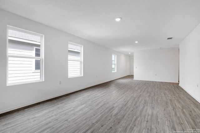 10215 Kersey Ml, San Antonio, TX 78224
