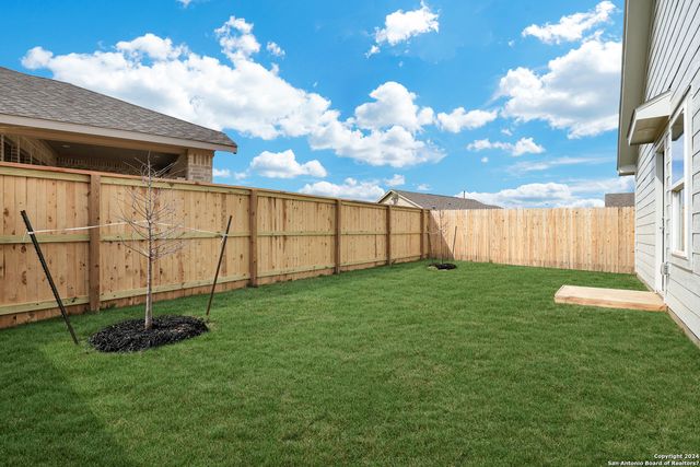 10215 Kersey Ml, San Antonio, TX 78224