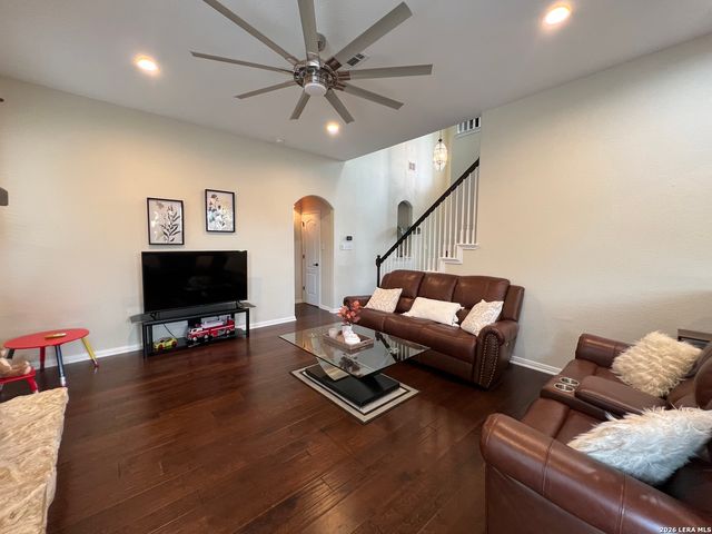 1346 desert link, San Antonio, TX 78254
