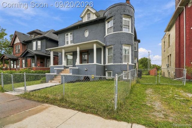 700 W Euclid Street, Detroit, MI 48202