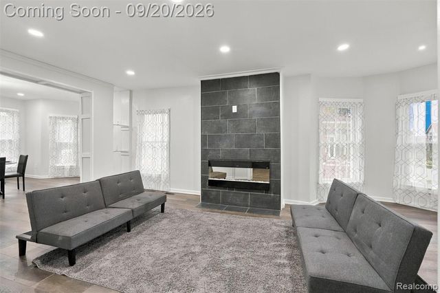 700 W Euclid Street, Detroit, MI 48202
