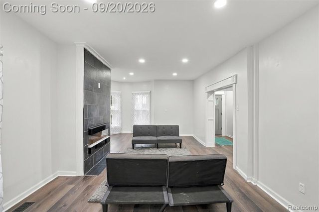 700 W Euclid Street, Detroit, MI 48202