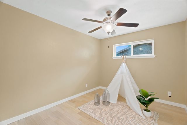 1210 Weathered Street, Irving, TX 75062