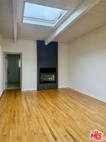 1123 10th Street E, Santa Monica, CA 90403