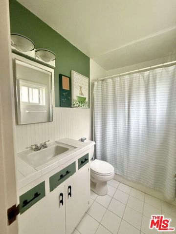 1123 10th Street E, Santa Monica, CA 90403