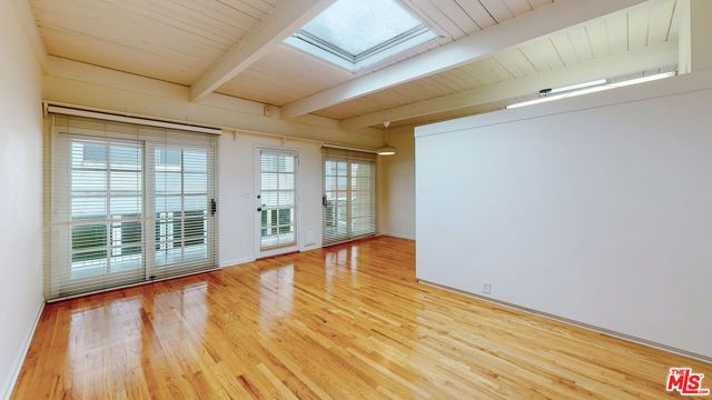 1123 10th Street E, Santa Monica, CA 90403