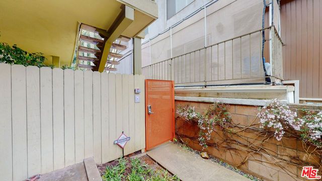 1123 10th Street E, Santa Monica, CA 90403