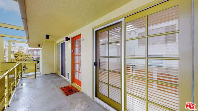 1123 10th Street E, Santa Monica, CA 90403