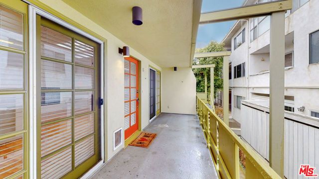1123 10th Street E, Santa Monica, CA 90403