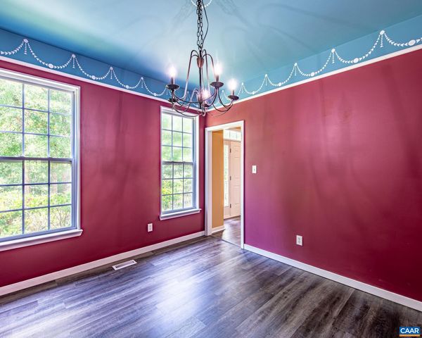 571 PARADISE LN, Gordonsville, VA 22942