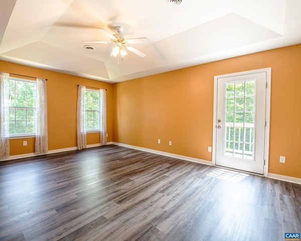 571 PARADISE LN, Gordonsville, VA 22942