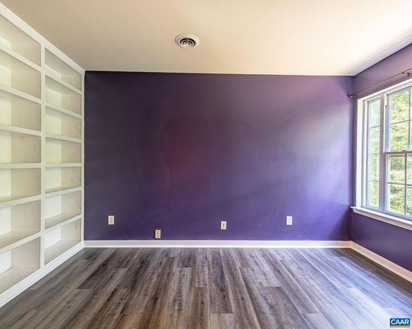 571 PARADISE LN, Gordonsville, VA 22942