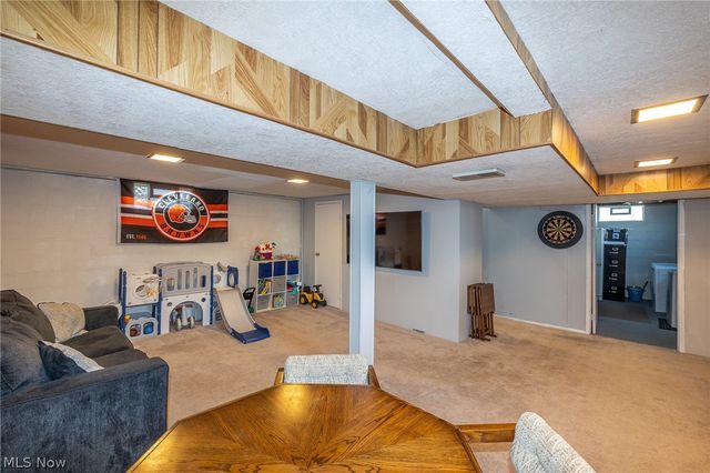 3141 8th Street, Cuyahoga Falls, OH 44221