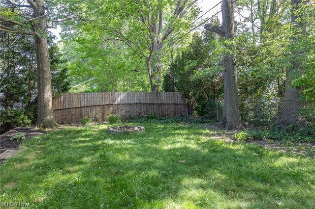 3141 8th Street, Cuyahoga Falls, OH 44221