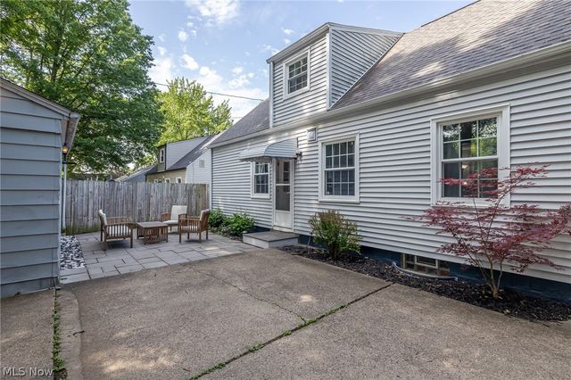 3141 8th Street, Cuyahoga Falls, OH 44221