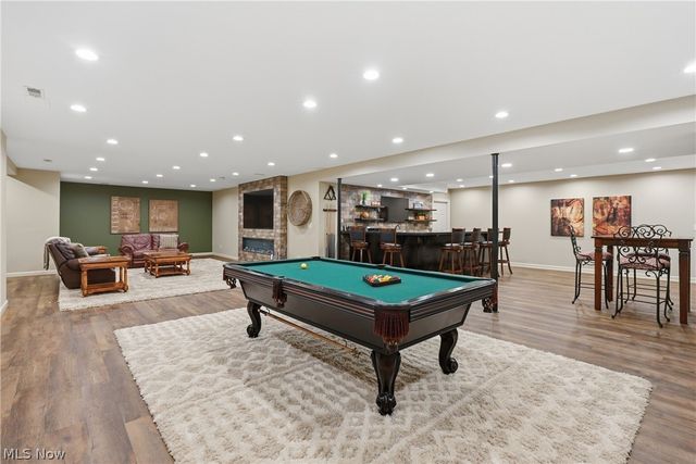 312 Aberdeen Lane, Aurora, OH 44202