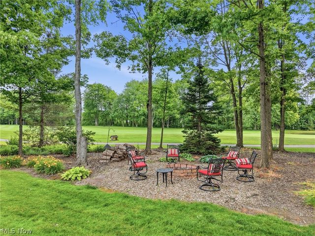 312 Aberdeen Lane, Aurora, OH 44202