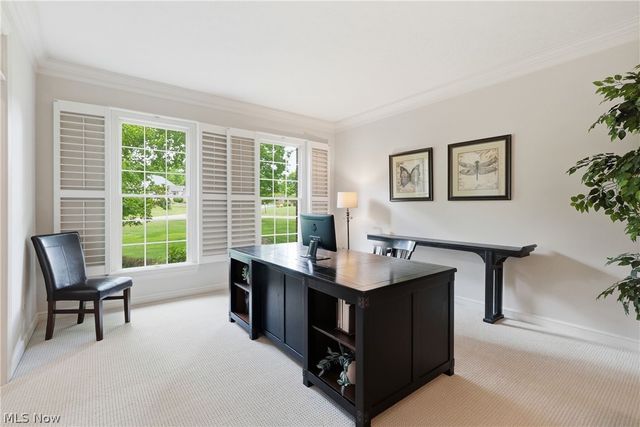 312 Aberdeen Lane, Aurora, OH 44202