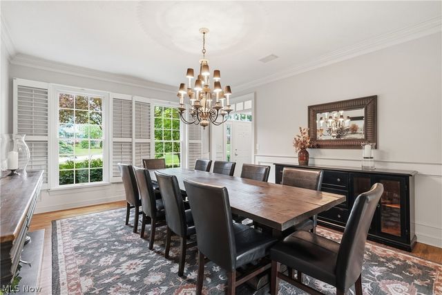 312 Aberdeen Lane, Aurora, OH 44202