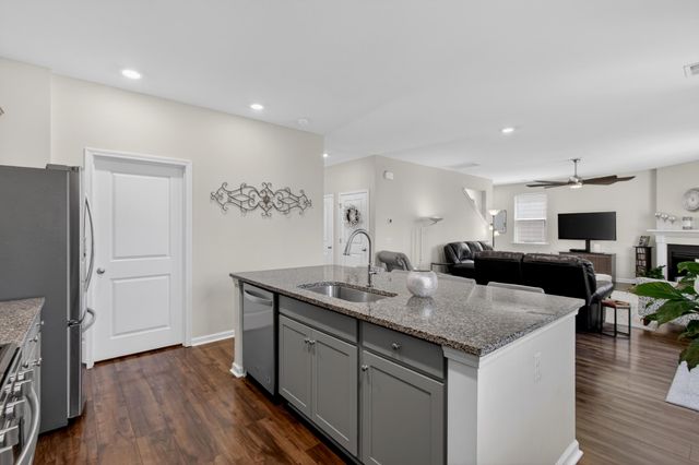 437 Ribbon Road, Summerville, SC 29483