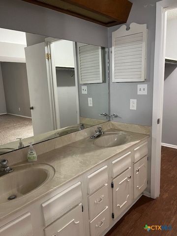 1306 Carnation Lane, New Braunfels, TX 78130