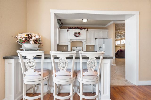 2001 N Main Street, Tahoka, TX 79373