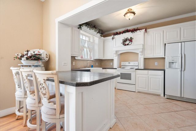 2001 N Main Street, Tahoka, TX 79373