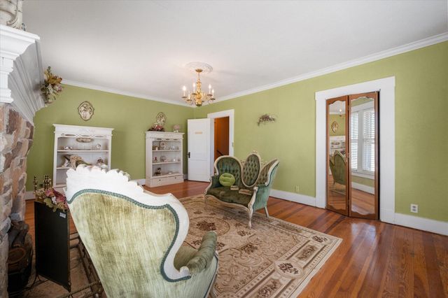 2001 N Main Street, Tahoka, TX 79373