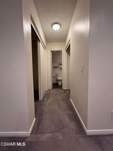 1342 E Hillcrest Drive 17, Thousand Oaks, CA 91362