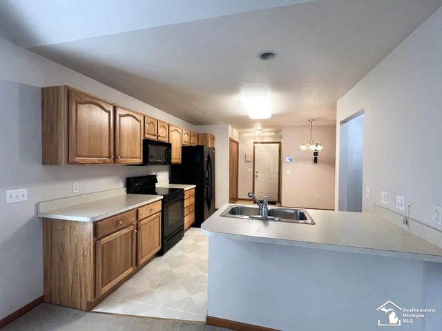 1641 Spruce Court, Bedford Twp, MI 48182