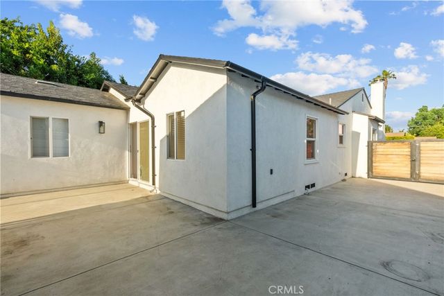 5937 Ranchito, Van Nuys, CA 91401