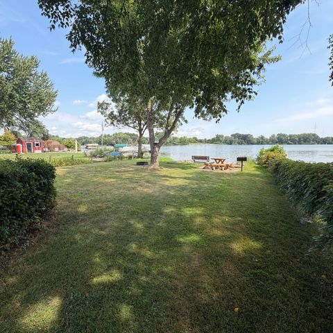 1405 16th Street NW, New Brighton, MN 55112
