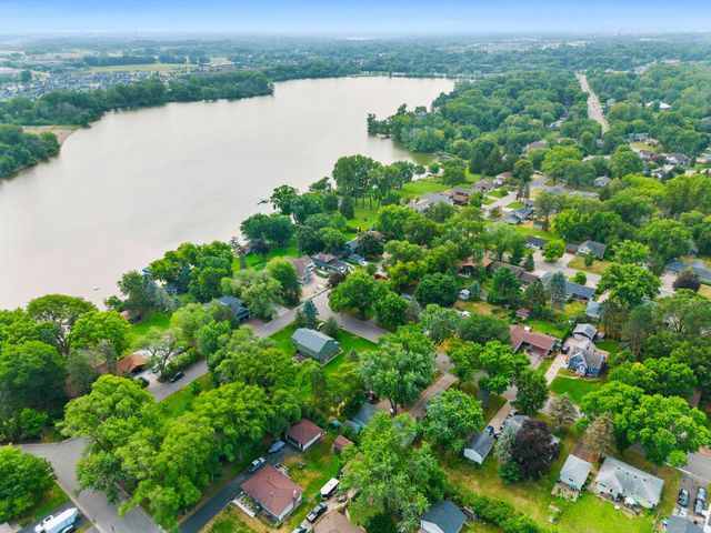 1405 16th Street NW, New Brighton, MN 55112