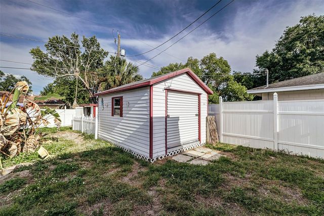 408 LAKE NED, Winter Haven, FL 33884