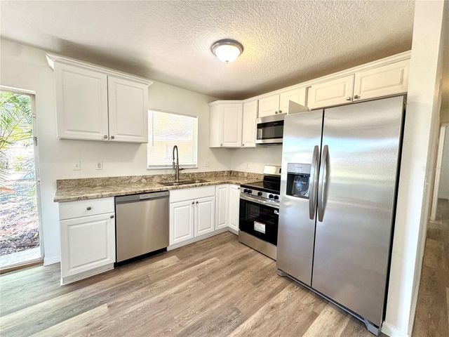 307 27TH STREET E, Palmetto, FL 34221