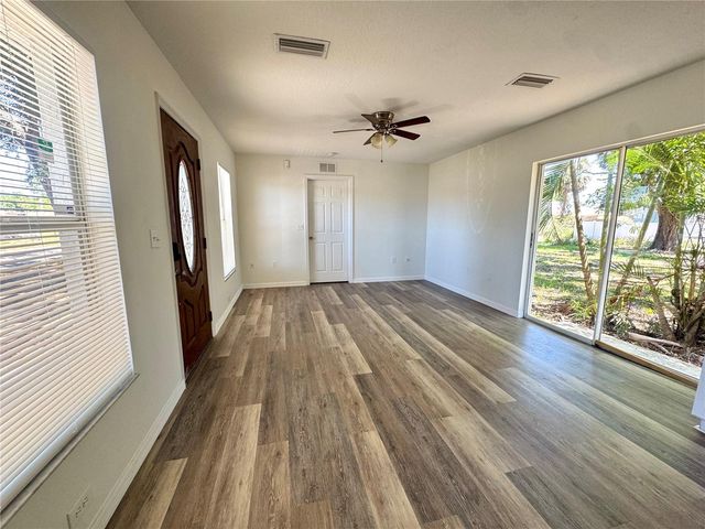 307 27TH STREET E, Palmetto, FL 34221