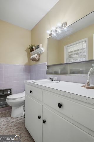 2011 Murray Hill Lane, Albany, GA 31707