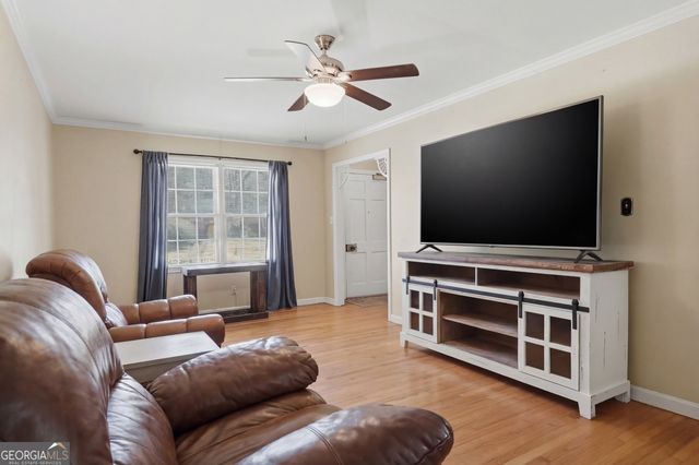 2011 Murray Hill Lane, Albany, GA 31707