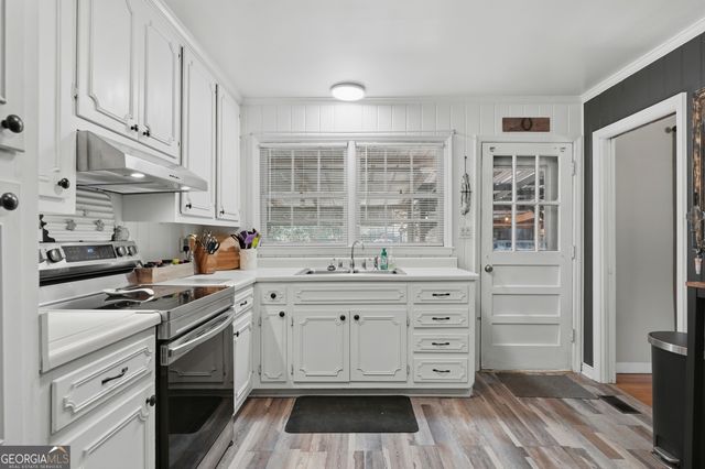 2011 Murray Hill Lane, Albany, GA 31707