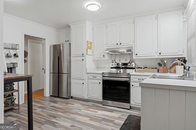 2011 Murray Hill Lane, Albany, GA 31707